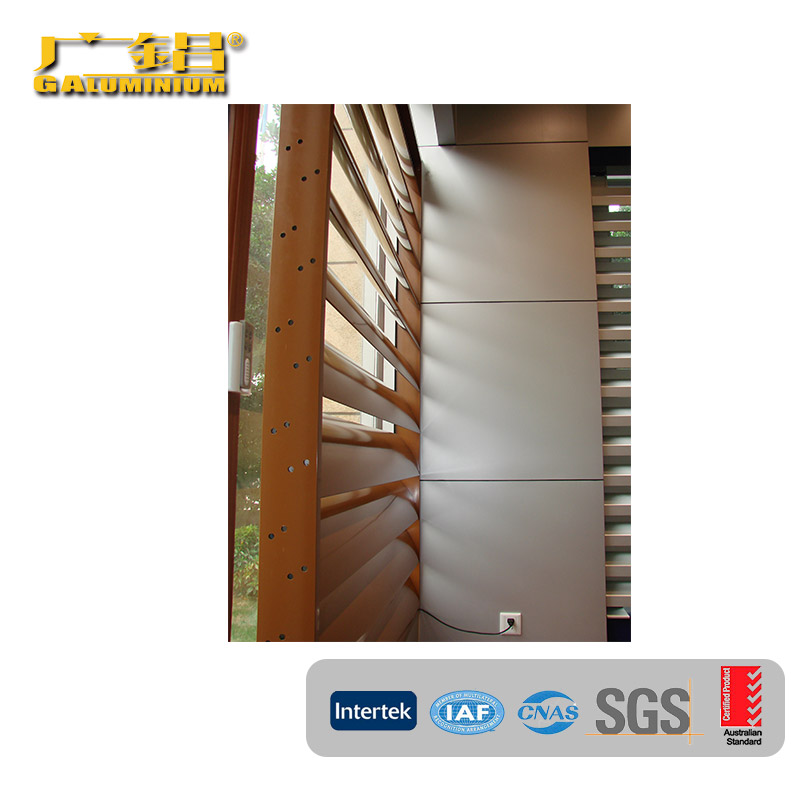 Tirai Matahari Louver Aluminium Fros